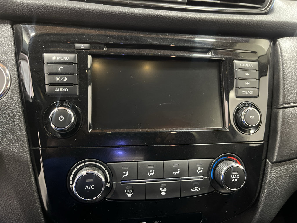 Used 2018 Nissan Rogue S AWD/4WD image 38