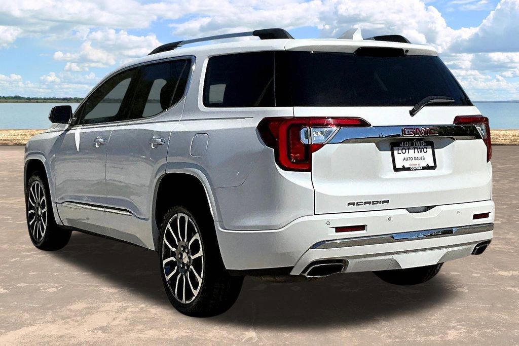 Used 2020 GMC Acadia Denali w/ Technology Package image 5