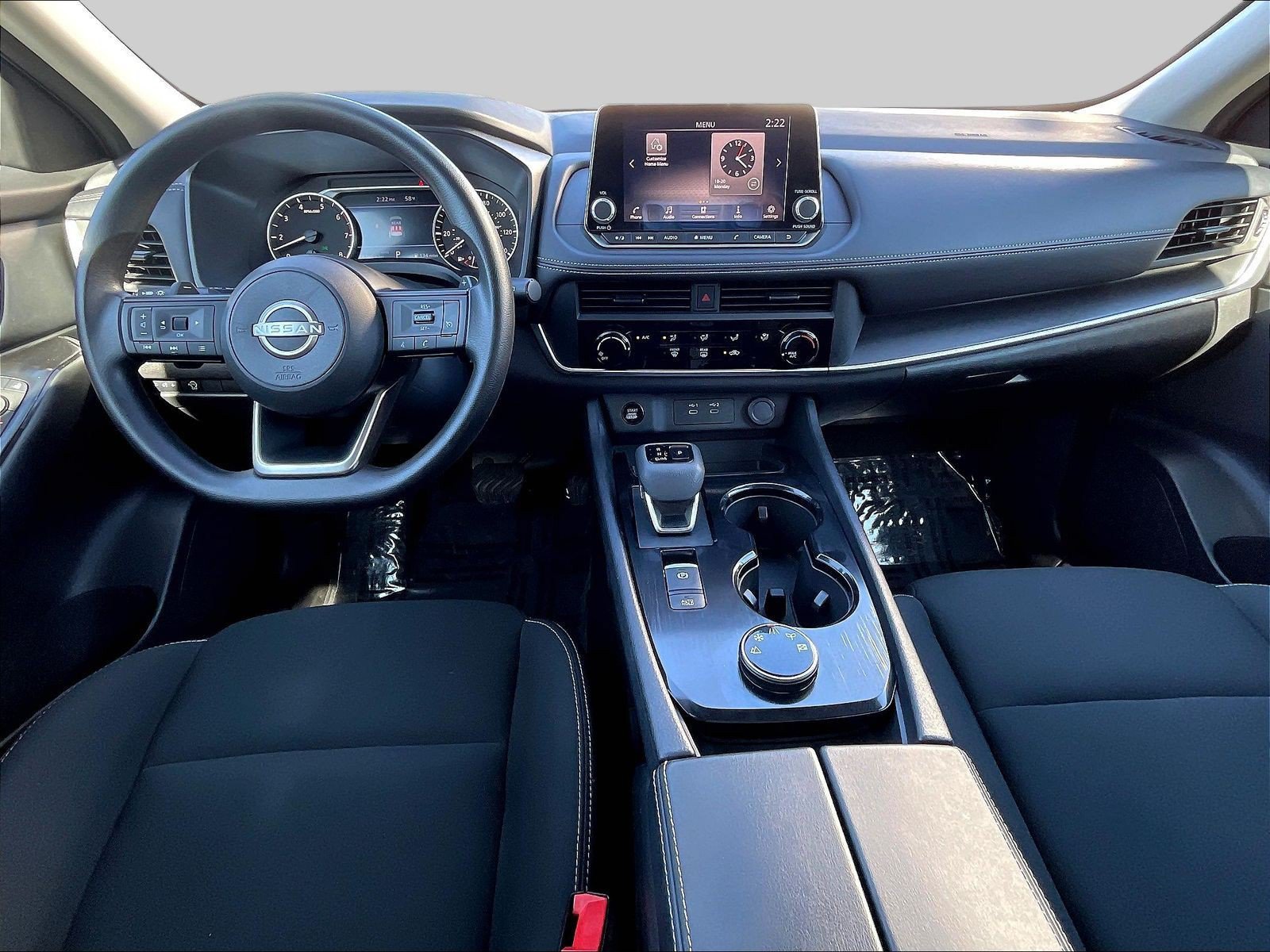 Used 2024 Nissan Rogue S AWD/4WD image 10