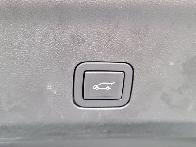 Used 2024 Chevrolet Tahoe LT image 5