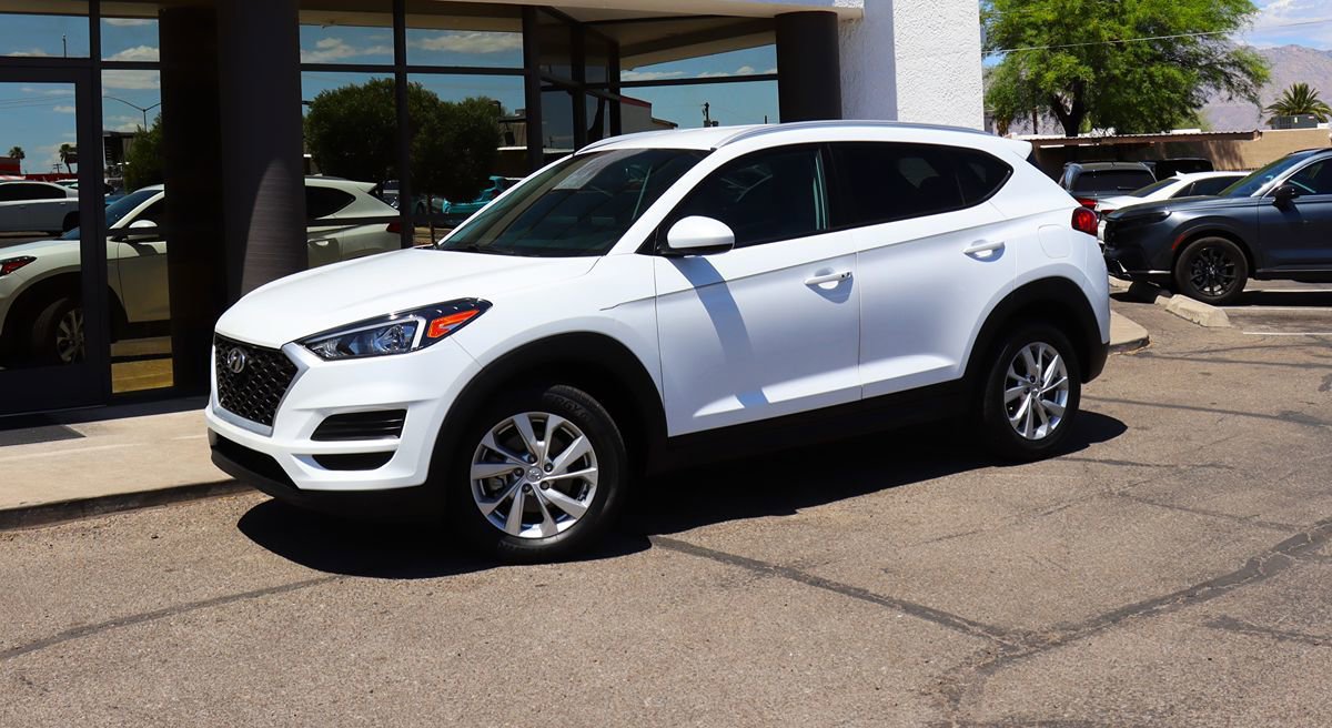 Used 2021 Hyundai Tucson Value FWD image 3