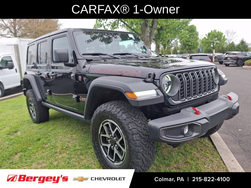 Used 2025 Jeep Wrangler Unlimited Rubicon AWD/4WD image 3