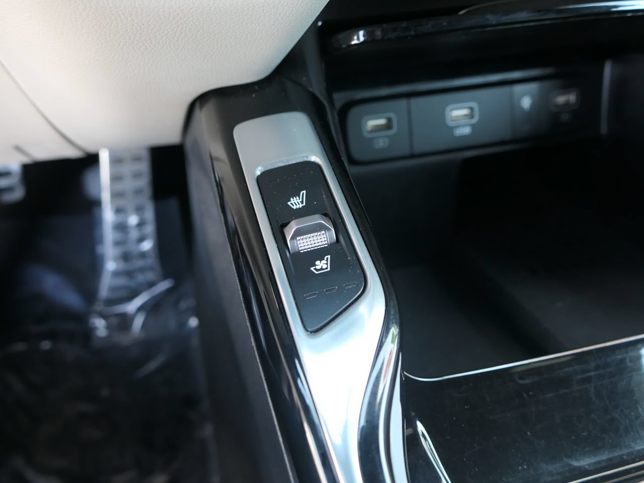 Used 2023 Kia Sorento SX Prestige AWD/4WD image 22