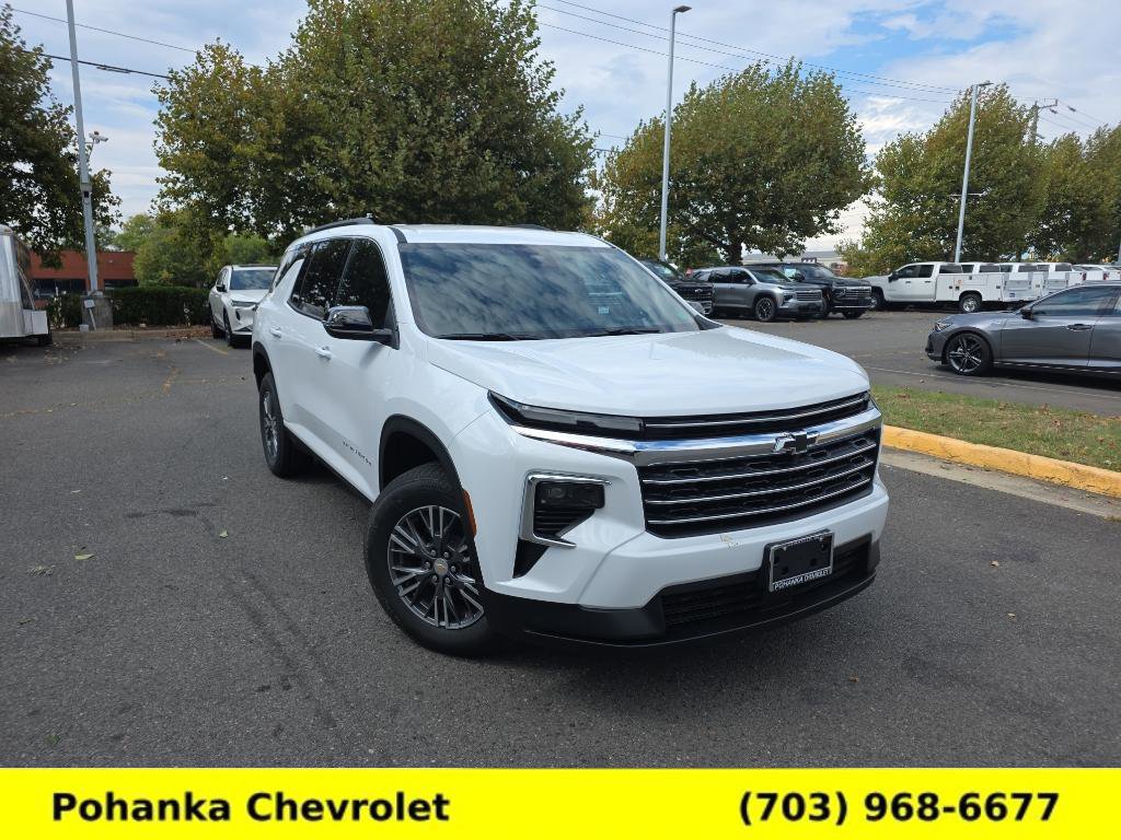 New 2026 Chevrolet Traverse LT w/ LPO, Floor Liner Package image 1