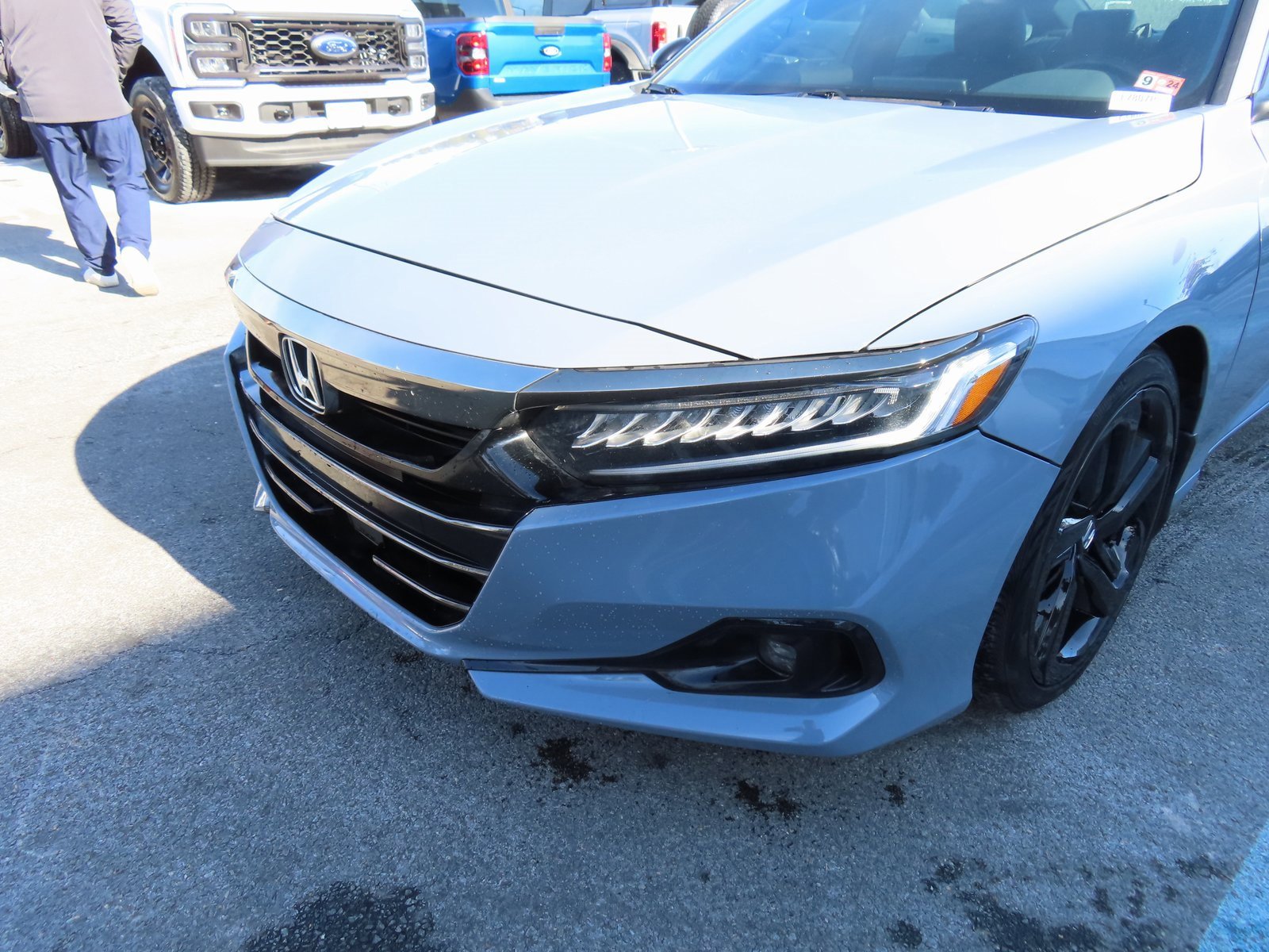 Used 2022 Honda Accord Sport image 8