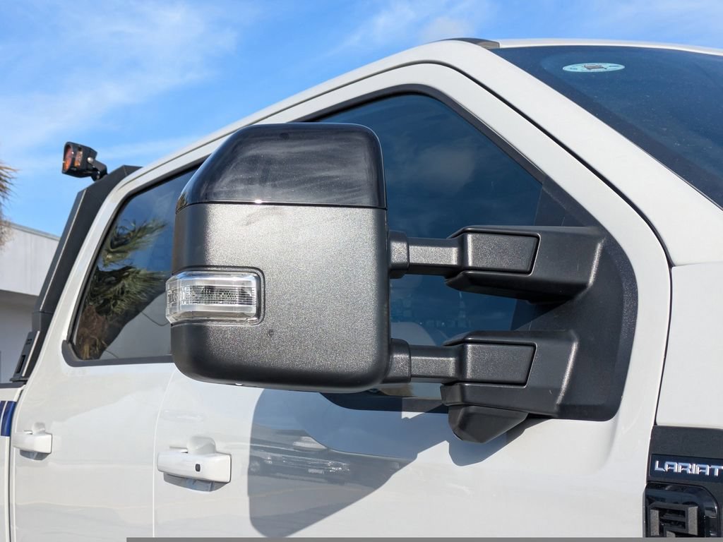 New 2026 Ford F250 Lariat w/ Black Appearance Package AWD/4WD image 12