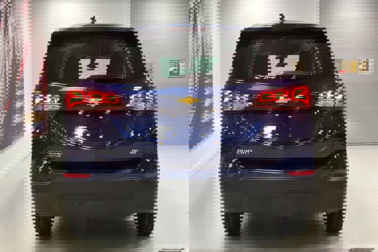 Used 2023 Chevrolet Equinox LS image 5