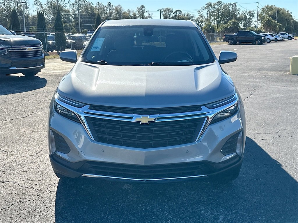 Used 2024 Chevrolet Equinox LT image 2