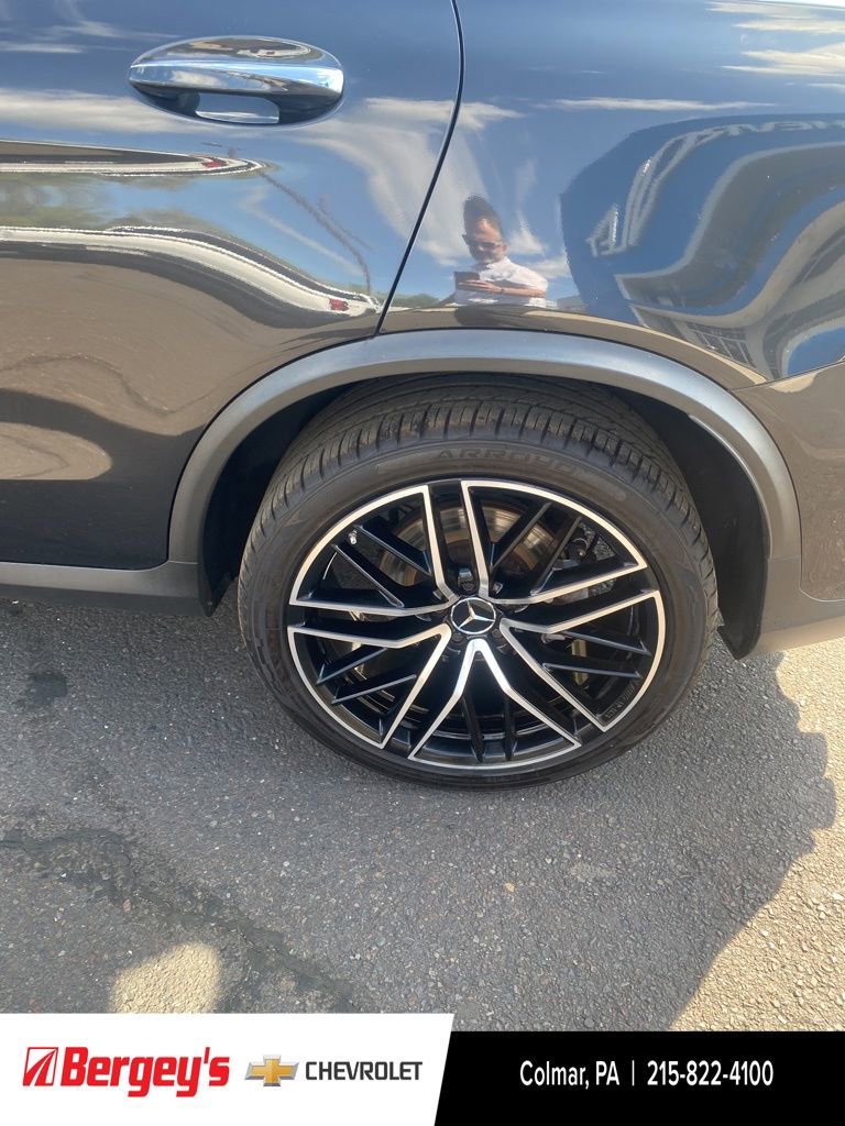 Used 2022 Mercedes-Benz GLC 43 AMG 4MATIC image 16