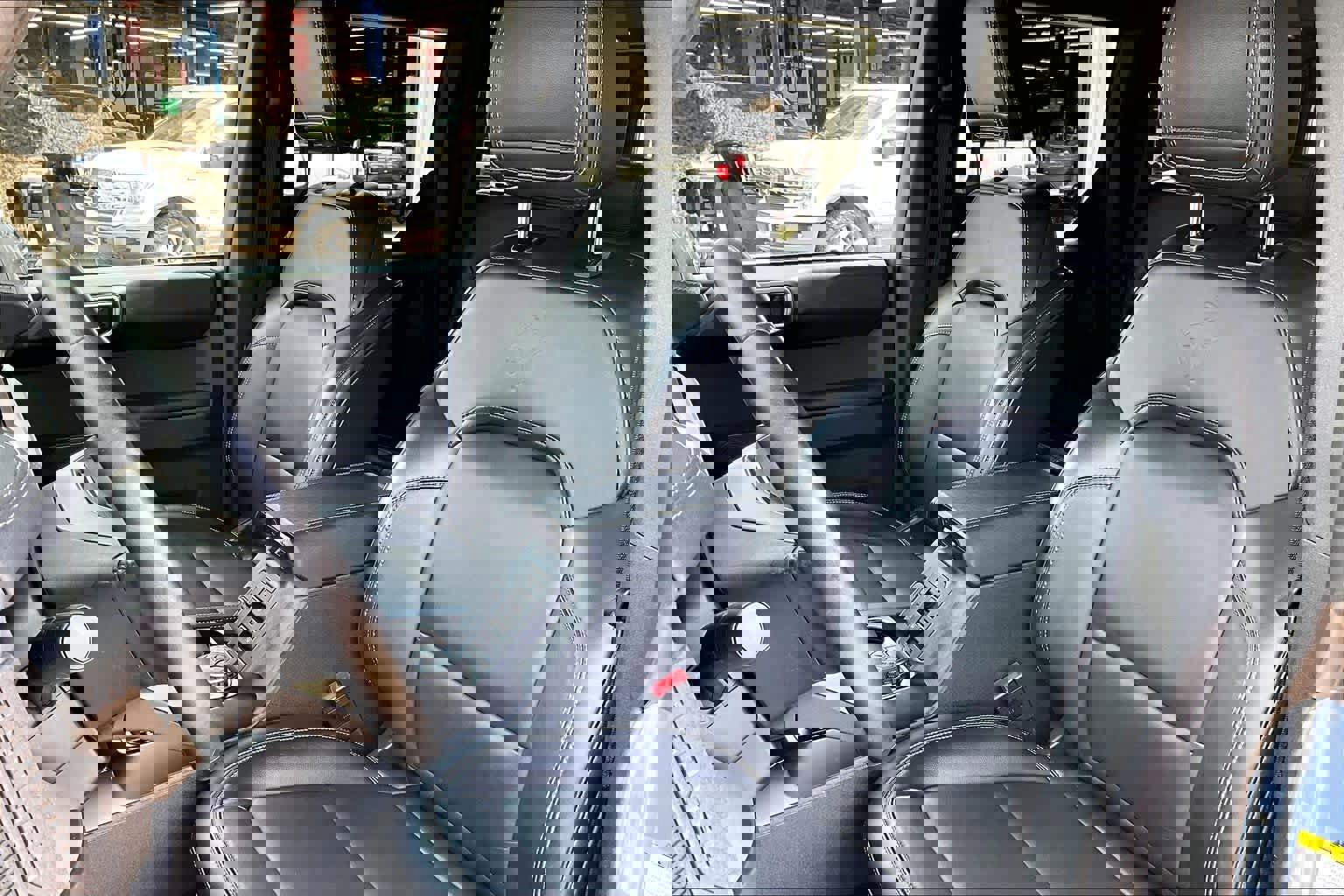 Certified 2025 Ford Bronco Outer Banks image 8