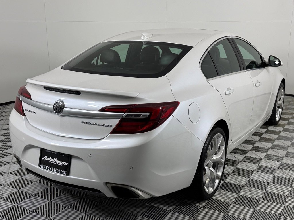 Used 2017 Buick Regal GS w/ Driver Confidence Package #1 image 5