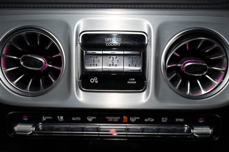 Used 2025 Mercedes-Benz G 63 AMG 4MATIC image 32