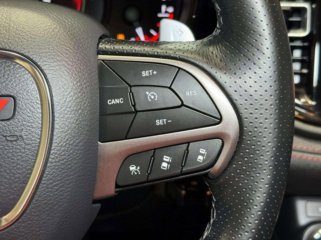 Used 2023 Dodge Durango Citadel image 11