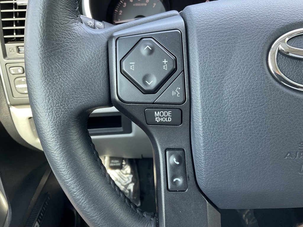 Used 2019 Toyota Sequoia Limited w/ Safety & Convenience Package image 12