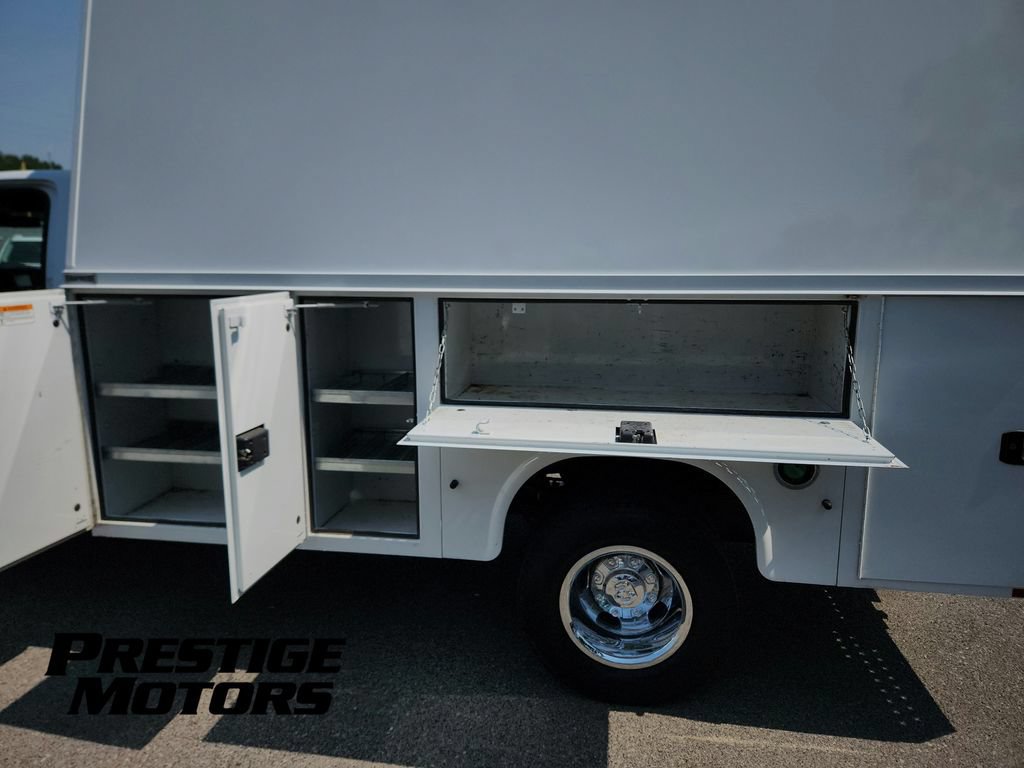Used 2021 RAM 3500 Tradesman w/ Chrome Appearance Group RWD image 20