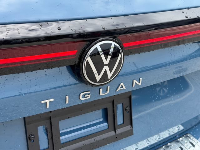 New 2026 Volkswagen Tiguan SE FWD image 13