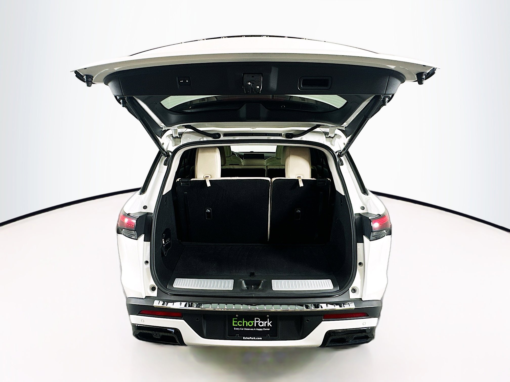 Used 2023 INFINITI QX60 Luxe w/ Vision Package AWD/4WD image 31
