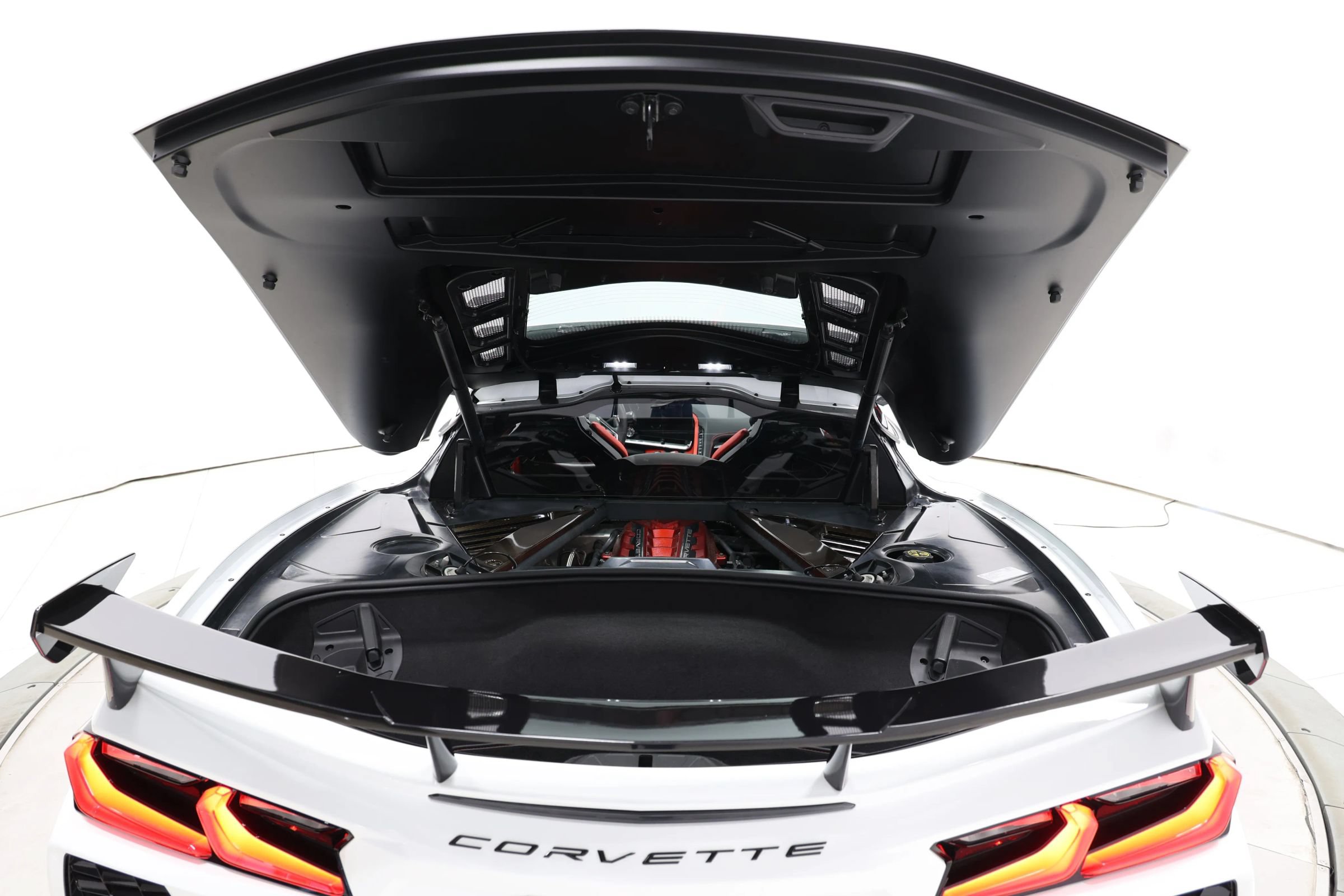 Used 2020 Chevrolet Corvette Stingray Preferred Cpe w/ 2LT Preferred Equipment Group RWD image 60