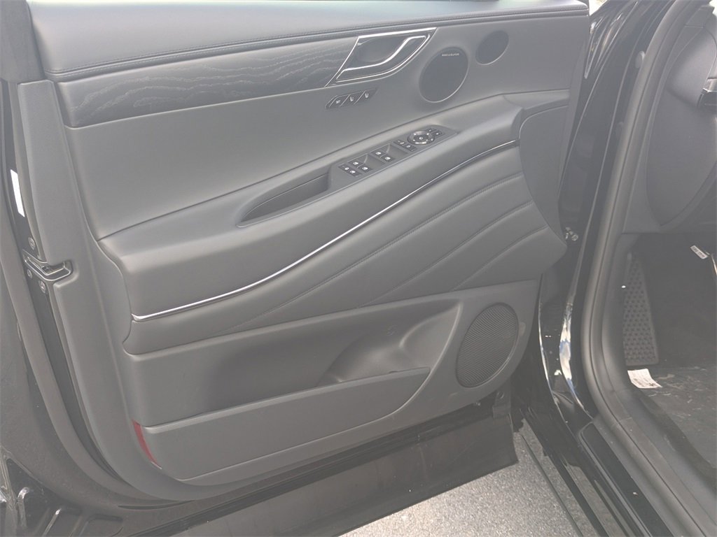 New 2026 Genesis GV80 3.5T e-SC image 10