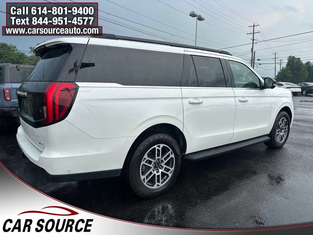 Used 2025 Ford Expedition Max Active AWD/4WD image 8