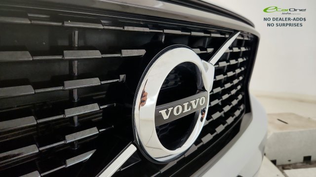 Used 2022 Volvo XC40 T4 R-Design w/ Protection Package Premier FWD image 30
