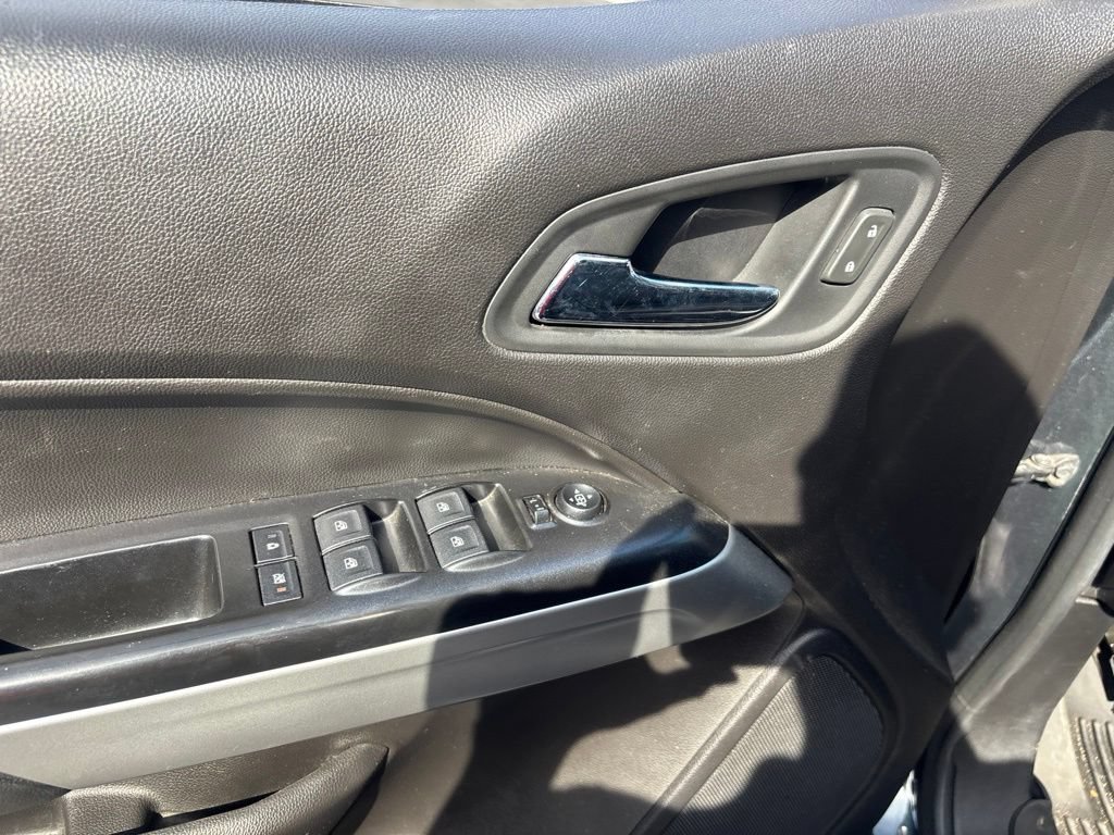 Used 2017 Chevrolet Colorado LT w/ LT Convenience Package RWD image 13