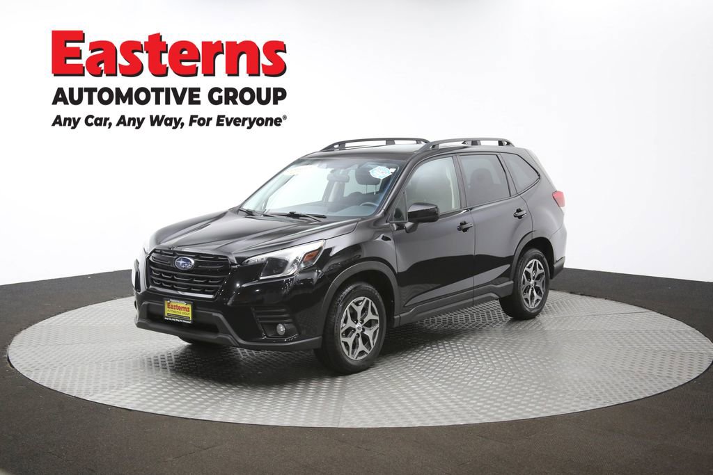 Used 2023 Subaru Forester Premium image 60