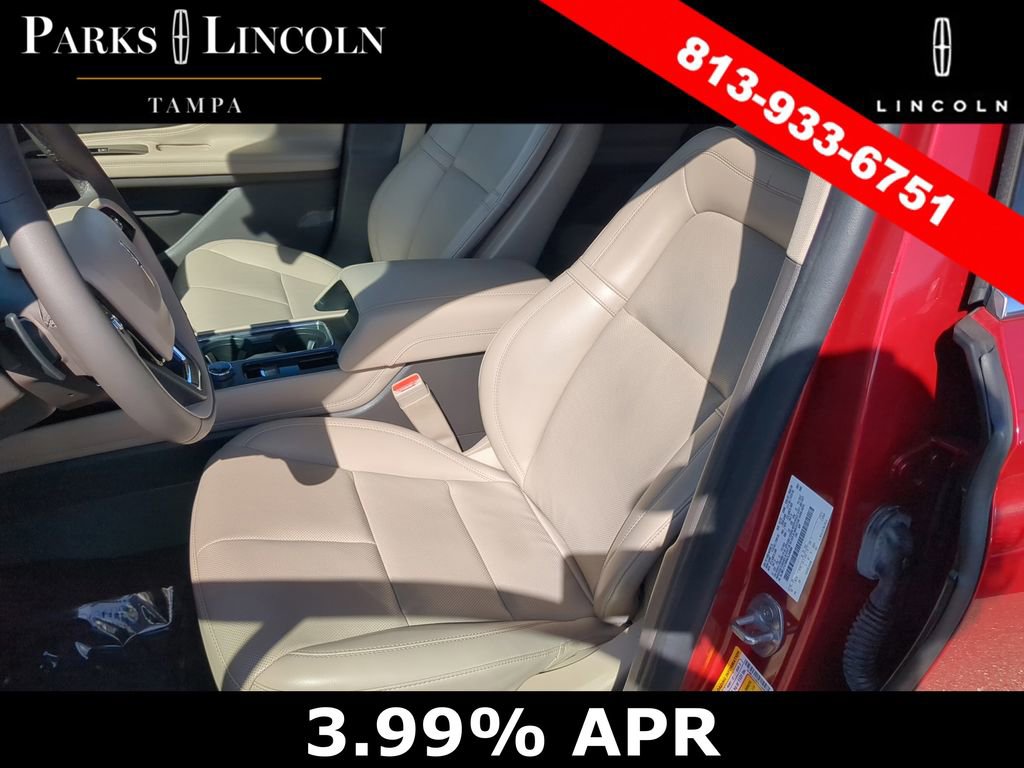 Certified 2022 Lincoln Corsair FWD w/ Equipment Group 101A image 19