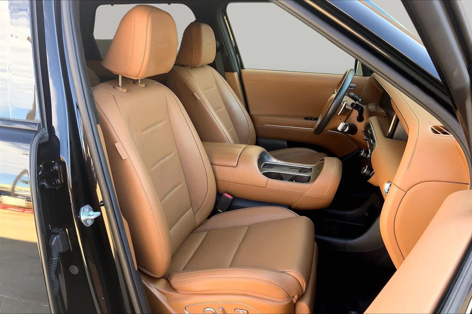 Used 2026 Hyundai Palisade Calligraphy FWD image 9