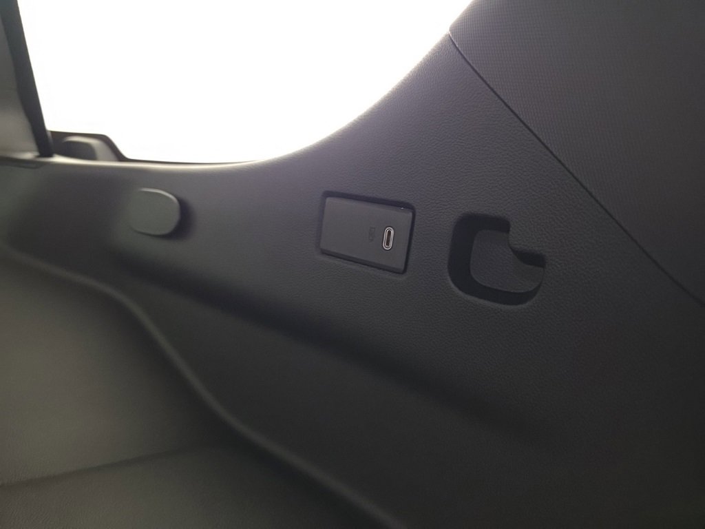 New 2026 Chevrolet Tahoe RST w/ Advanced Technology Package image 33