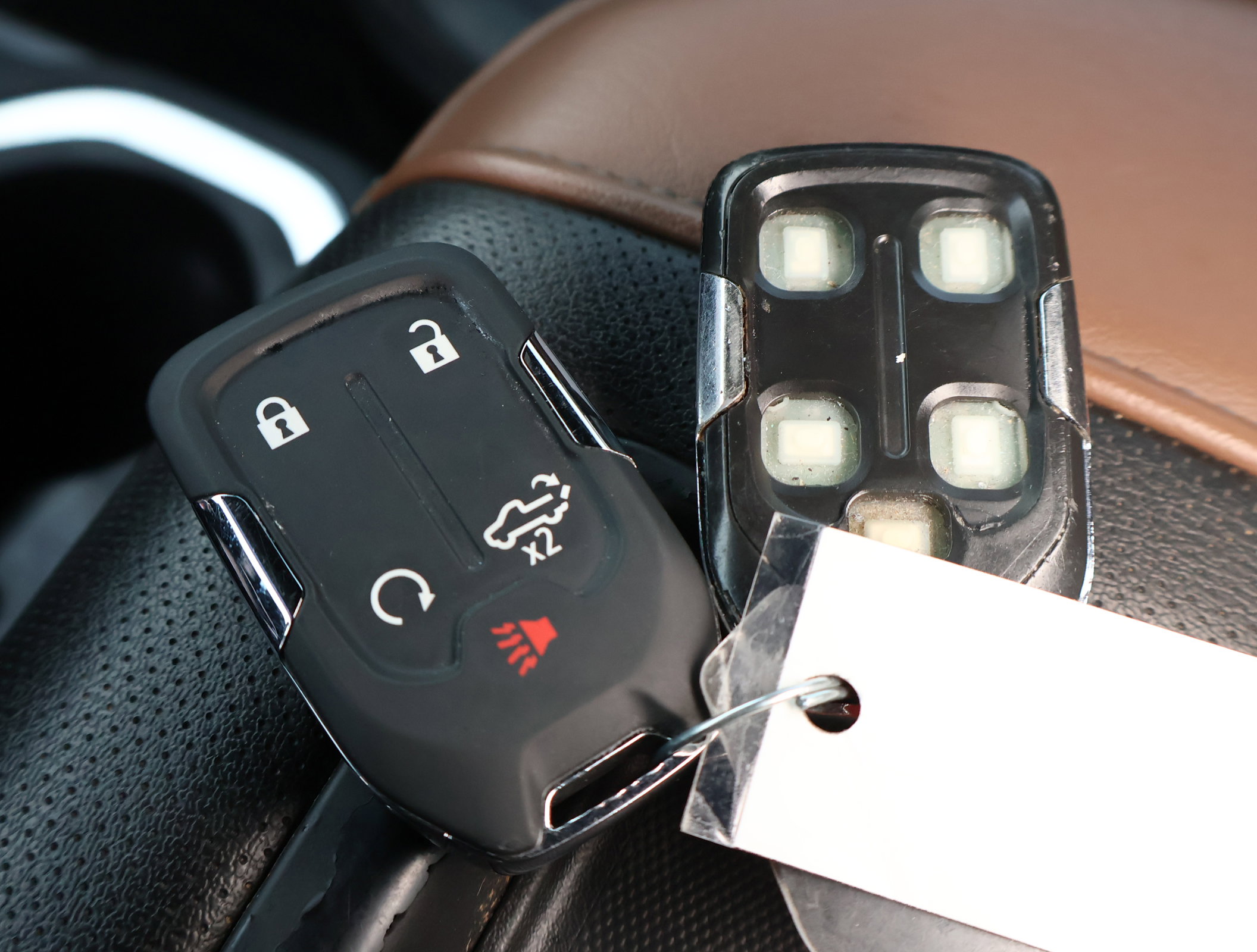 Used 2019 Chevrolet Silverado 1500 High Country w/ Technology Package image 32