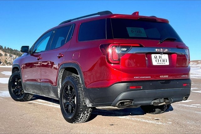 Used 2022 GMC Acadia AT4 w/ Technology Package image 4