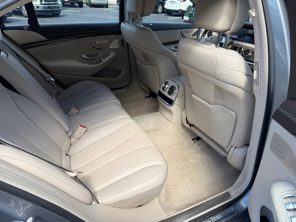 Used 2014 Mercedes-Benz S 550 Sedan image 20