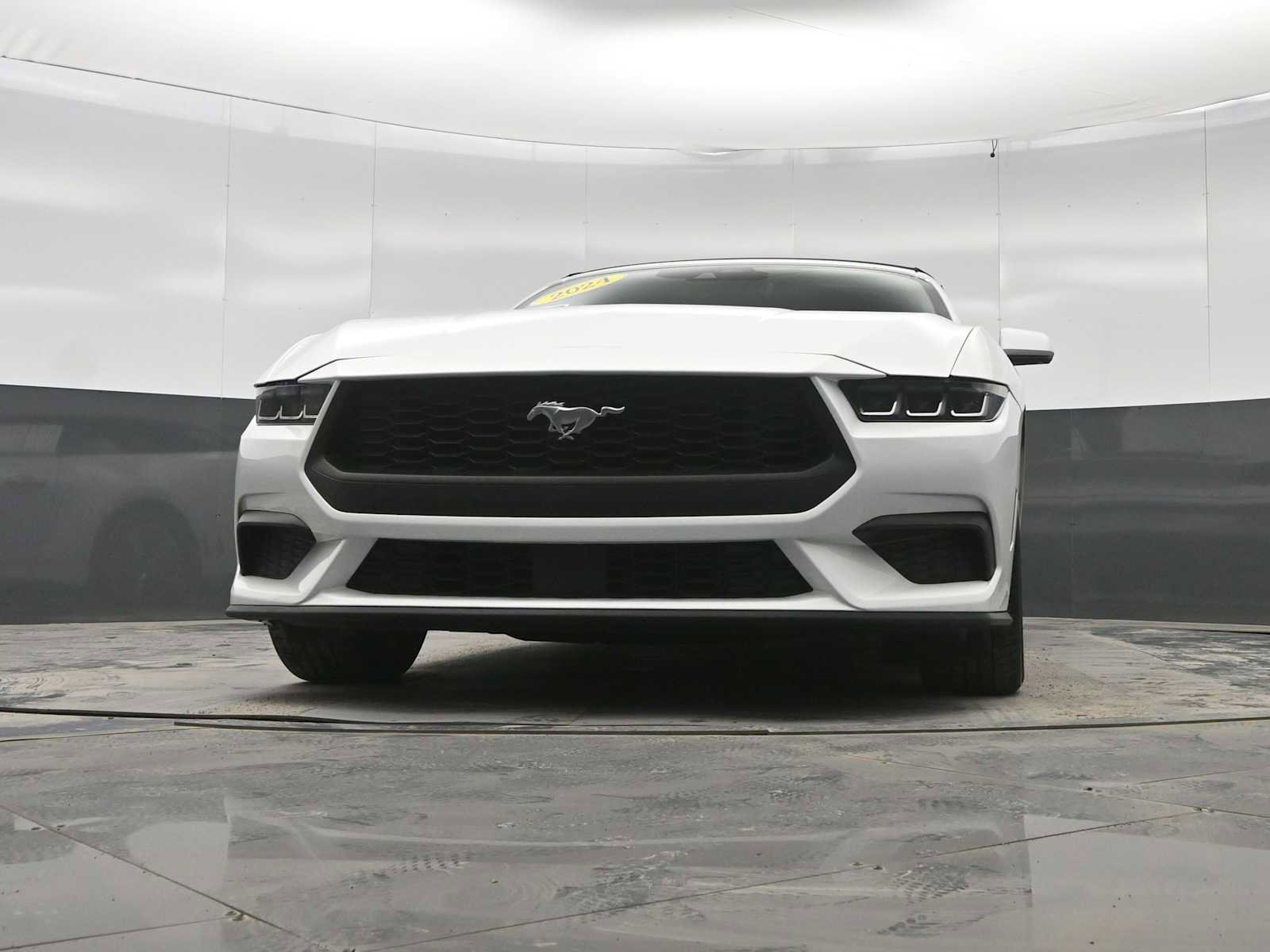 Used 2024 Ford Mustang Premium image 34