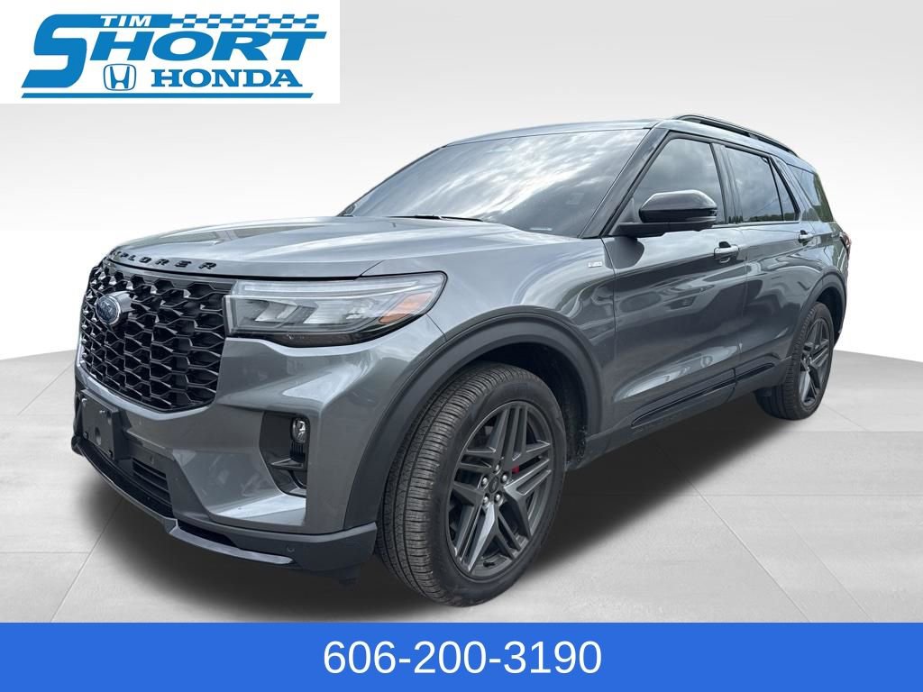 Used 2025 Ford Explorer ST-Line w/ Premium Package