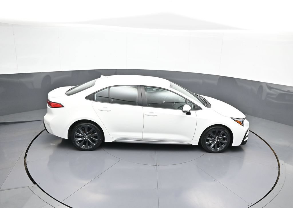Certified 2023 Toyota Corolla SE w/ Carpet Mat Package (TMS) FWD image 35
