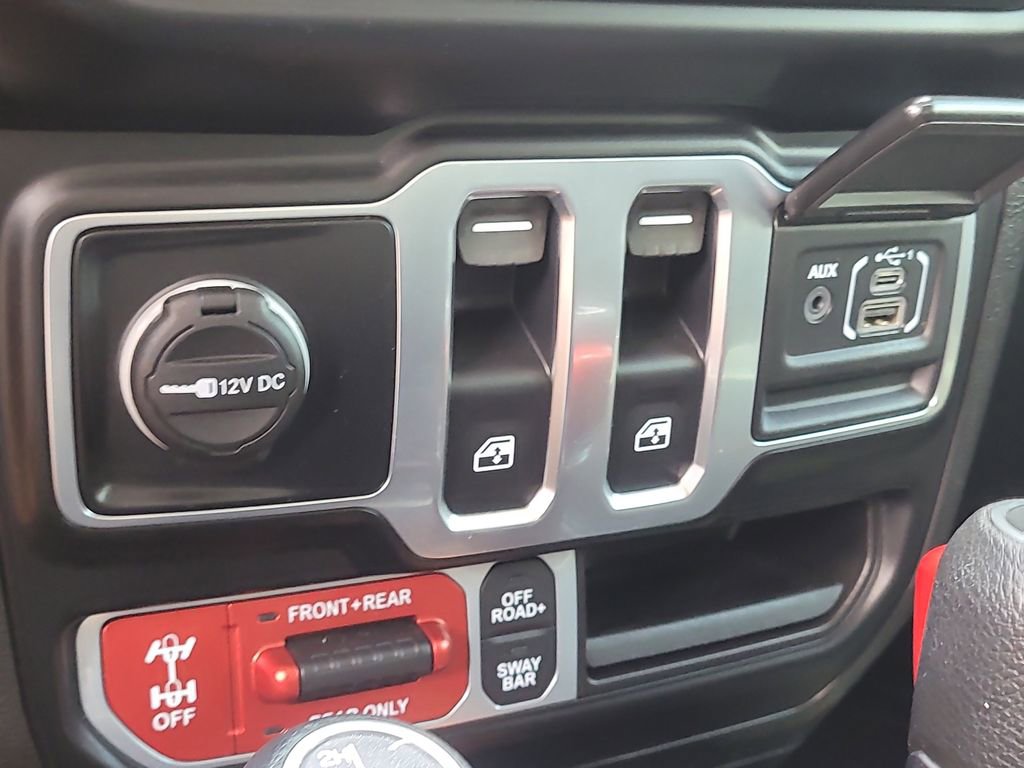 Used 2022 Jeep Wrangler Rubicon AWD/4WD image 19