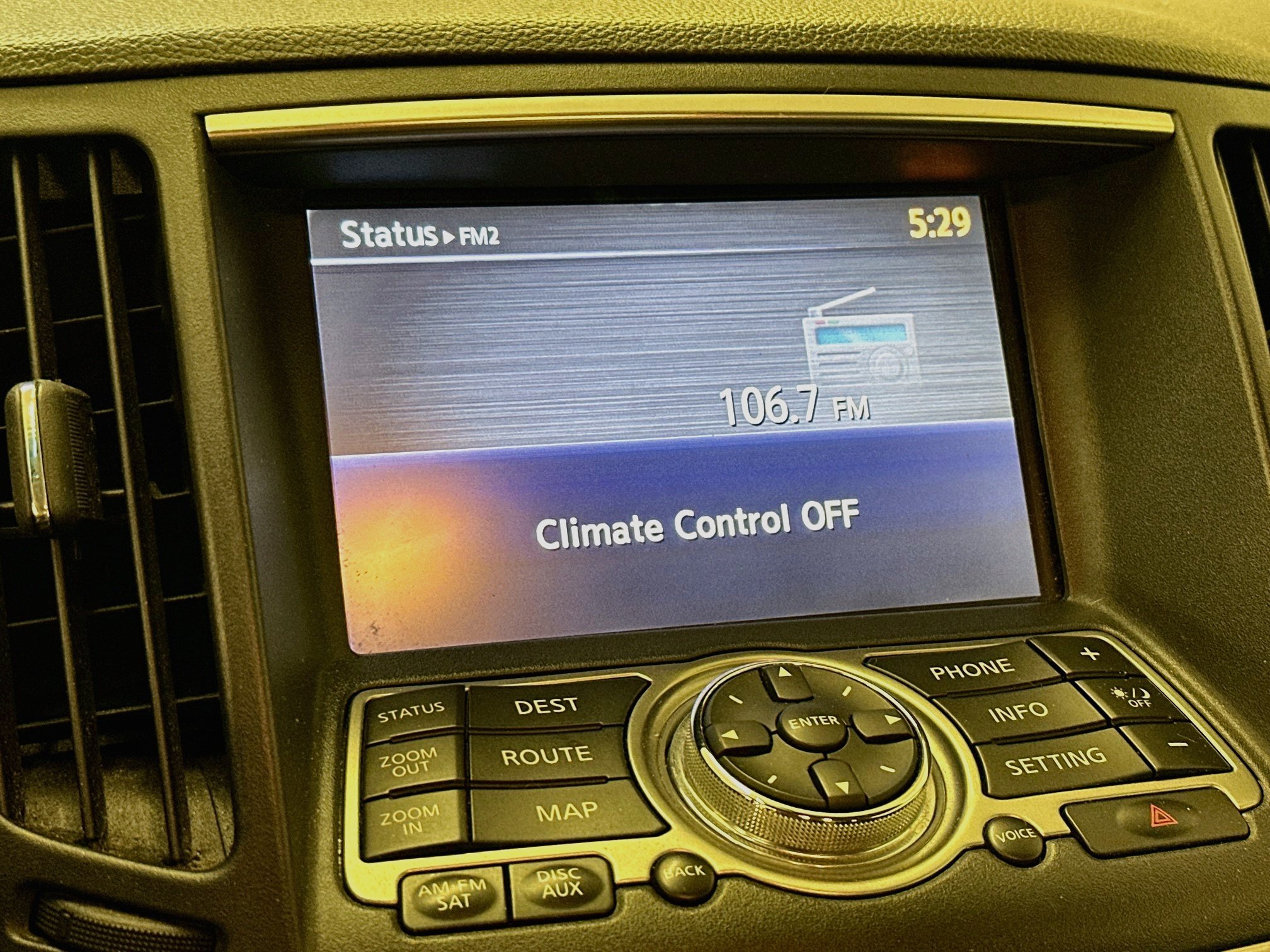 Used 2012 INFINITI G37 x Sedan w/ Premium Pkg AWD/4WD image 21