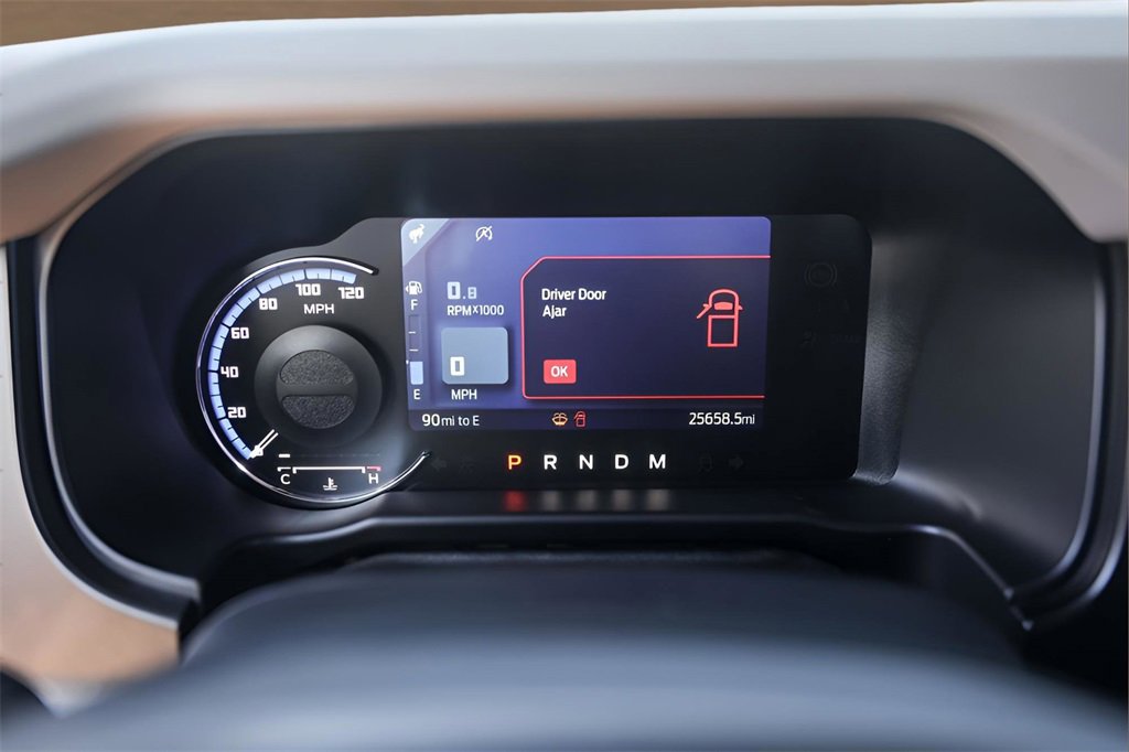 Used 2022 Ford Bronco Wildtrak image 11