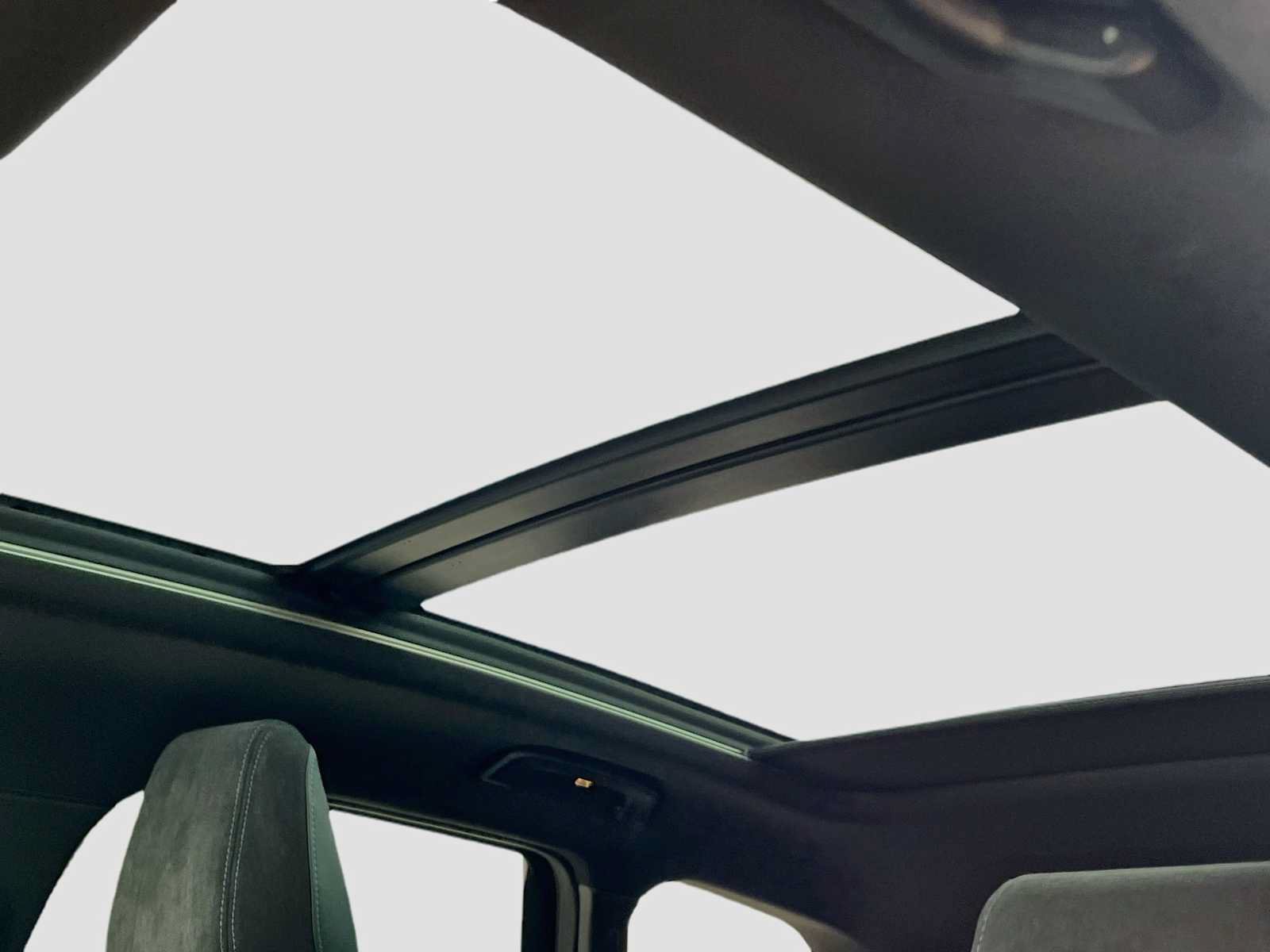 New 2027 BMW X1 xDrive28i AWD/4WD image 15