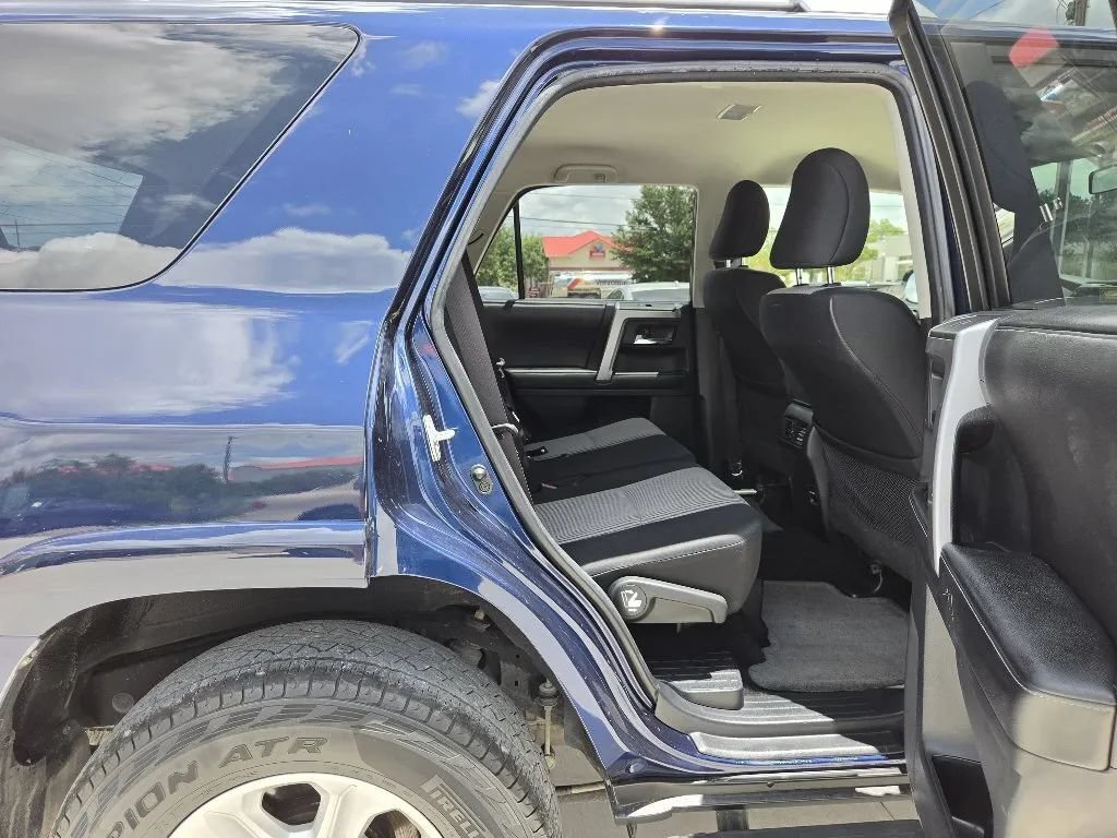 Used 2015 Toyota 4Runner SR5 RWD image 20