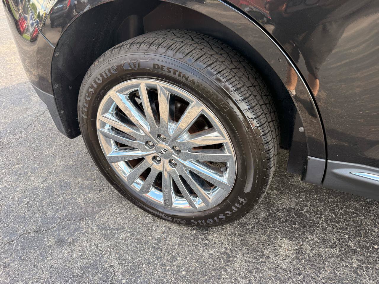 Used 2013 Lincoln MKX AWD image 9
