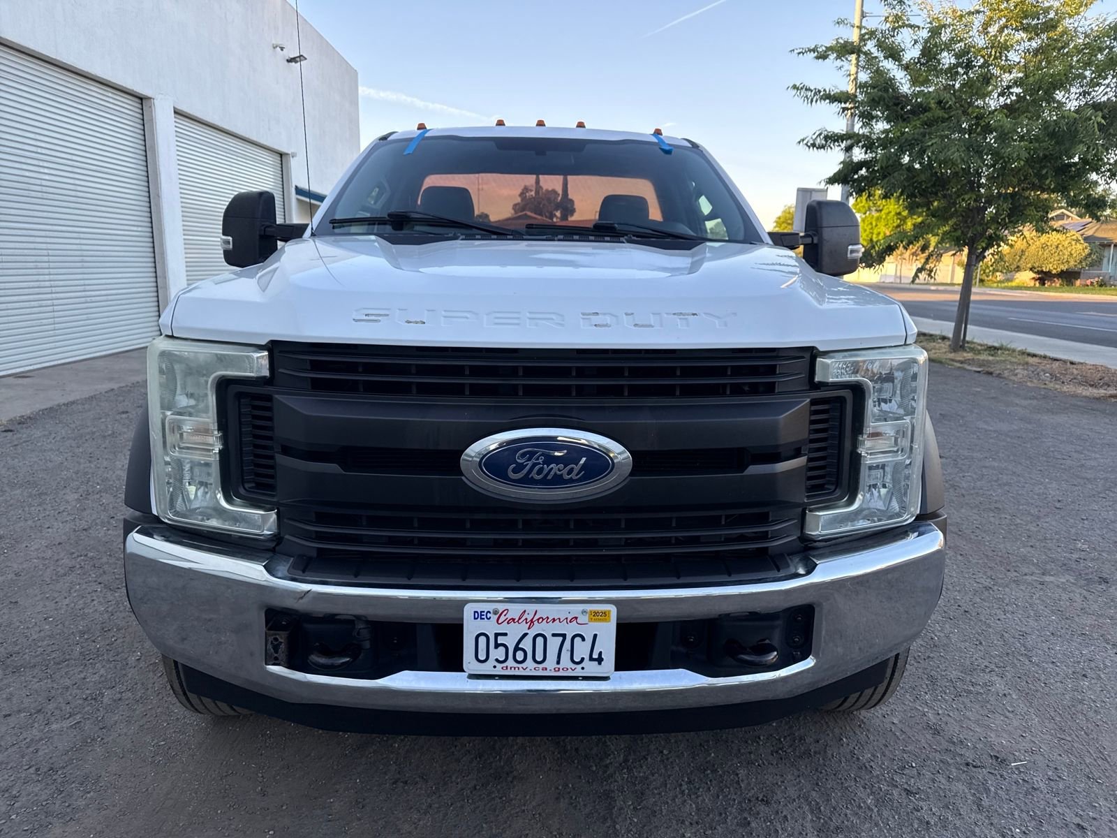 Used 2017 Ford F550 2WD Regular Cab Super Duty image 8