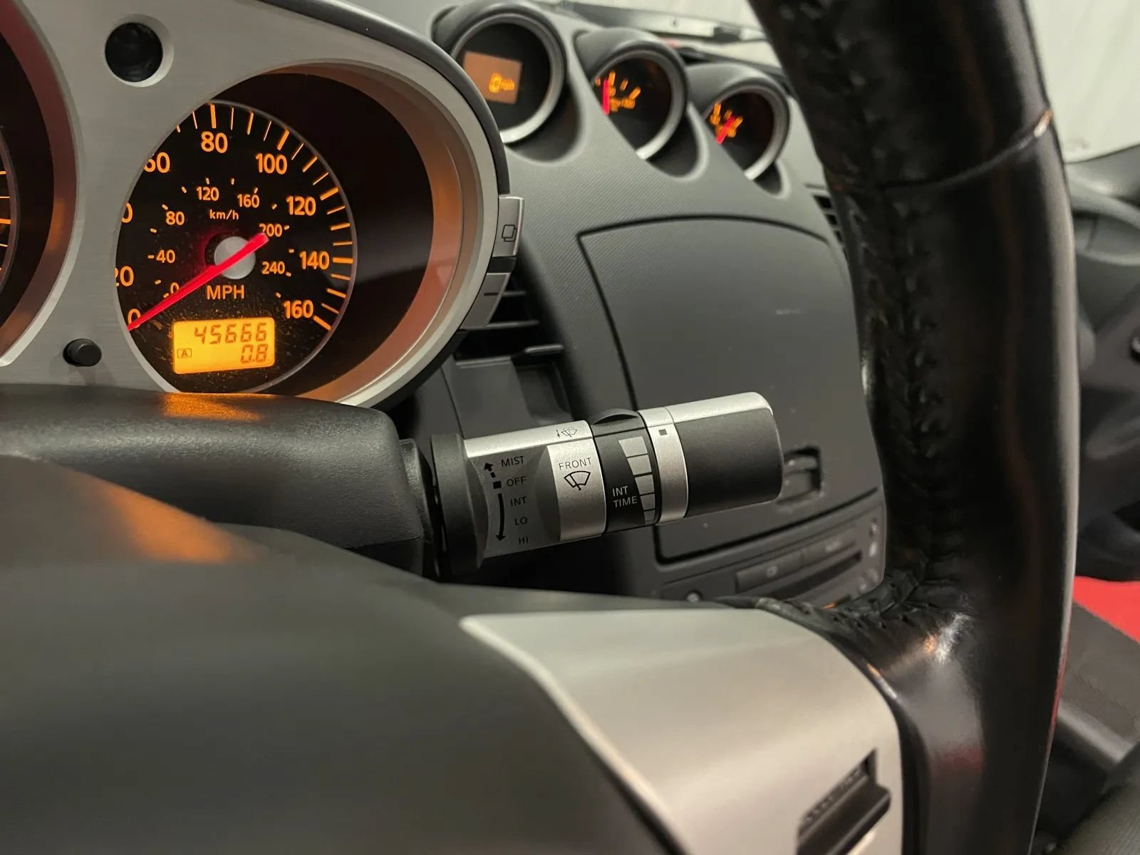Used 2007 Nissan 350Z Enthusiast RWD image 26