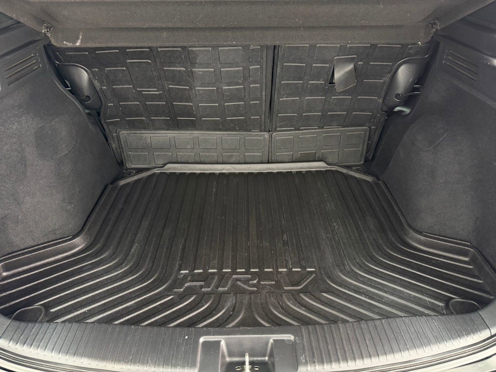Used 2019 Honda HR-V Sport image 30