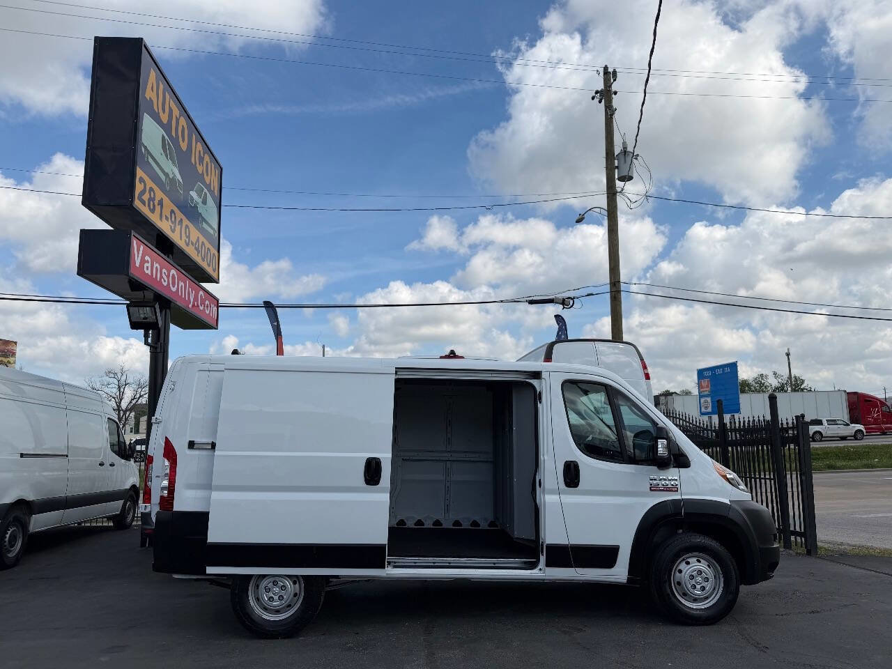 Used 2021 RAM ProMaster 1500 image 3