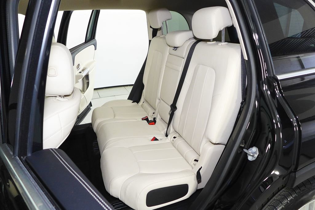 Used 2020 Mercedes-Benz GLB 250 image 20