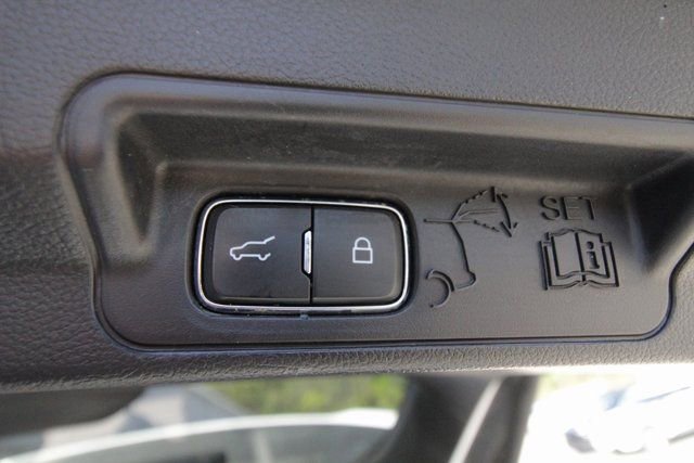 Used 2020 Ford Explorer 4WD image 11