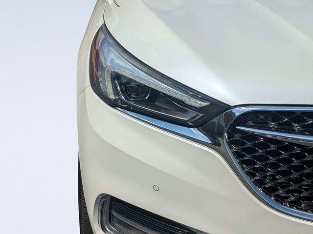 Used 2019 Buick Enclave Avenir w/ Avenir Technology Package FWD image 9