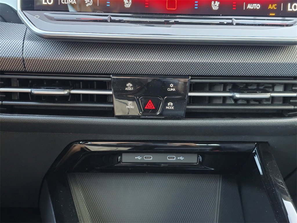 New 2026 Volkswagen Golf image 15